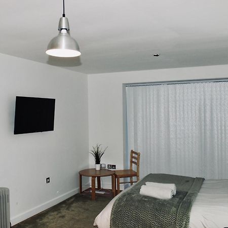 Modern City Central Studio Apt Birmingham Dış mekan fotoğraf